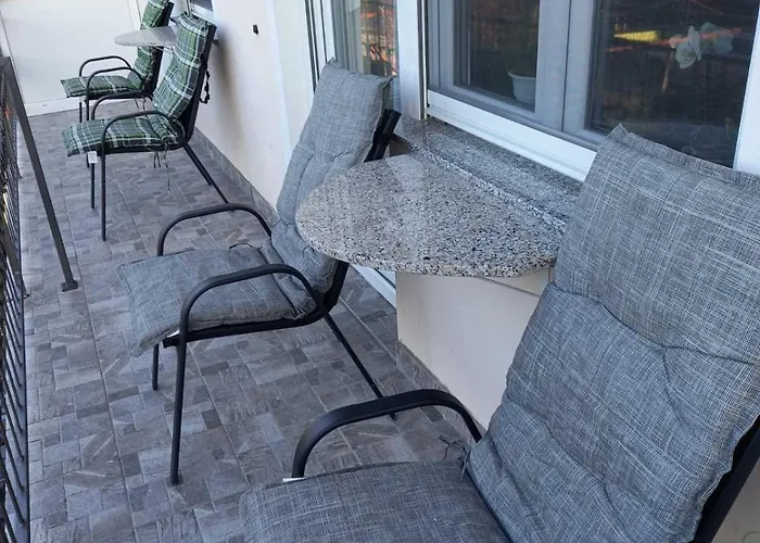 Ernesta Apartamento *